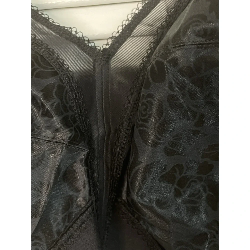 Playtex 52C 18 Hour 4693 Ultimate Shoulder Comfort Wireless‎ Full Coverage Bra